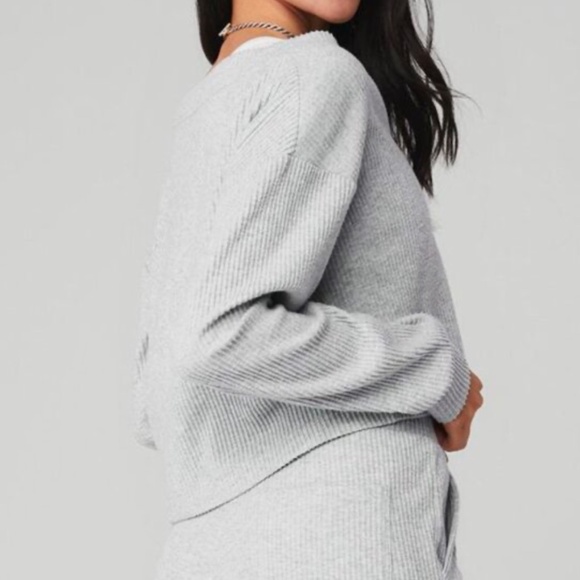 ALO Muse Ribbed V-Neck Sweater (Small) - Picture 3 of 6